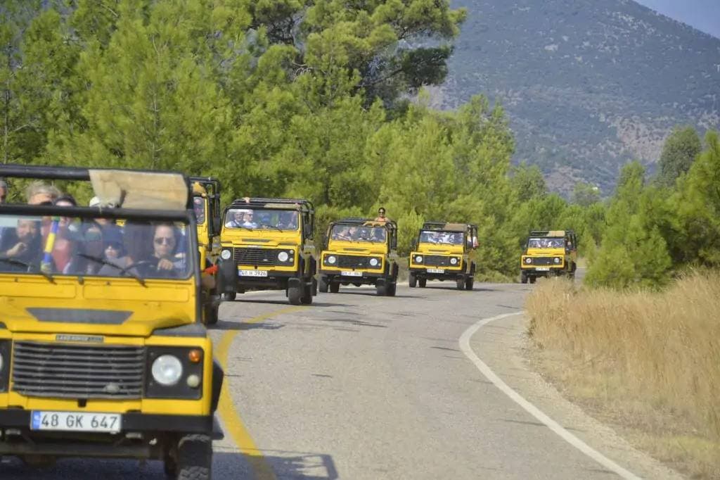 Fethiye Jeep Safari Saklıkent Canyon and Gizlikent Waterfall